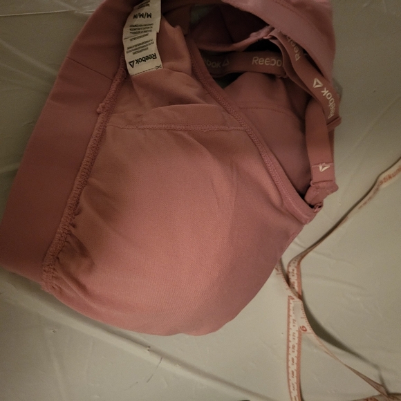 Reebok Sport Bra Size medium - Picture 6 of 6
